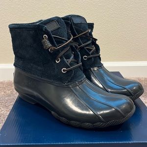 Sperry Saltwater Black Quilted Duck Boot